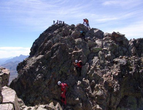 Ascensión al Pico Midi D´Ossau Valle D´Ossau, Pirineos Atlánticos, Francia